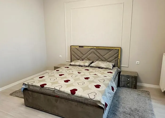 в аркадии 130 м, 2 этаж *