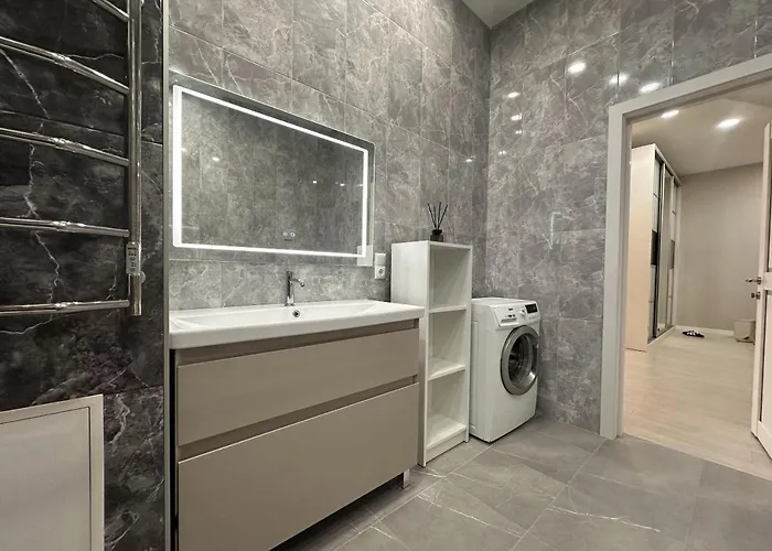 в аркадии 130 м, 2 этаж Apartment Odesa